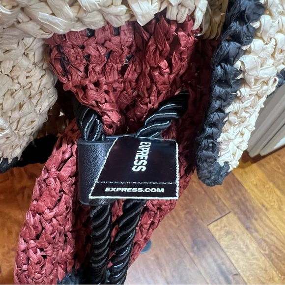 Express Woven Paper Straw Drawstring Three Toned Crossbody Bag - Picture 11 of 16